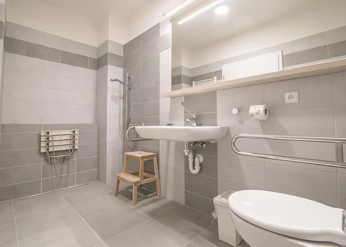 Garni Rousarka 3*