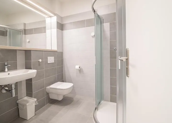 Garni Rousarka 3*